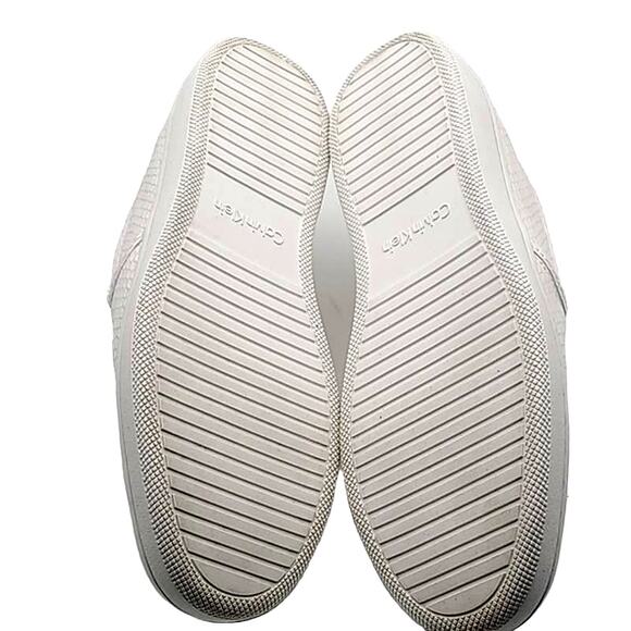 NWT Calvin Klein Women’s White Snake Print Leather Deva Slip-On Sneakers 8M - Picture 2 of 5